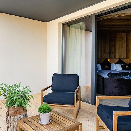 Araldo Eco-Lodge Боско-Кьезануова Экстерьер фото