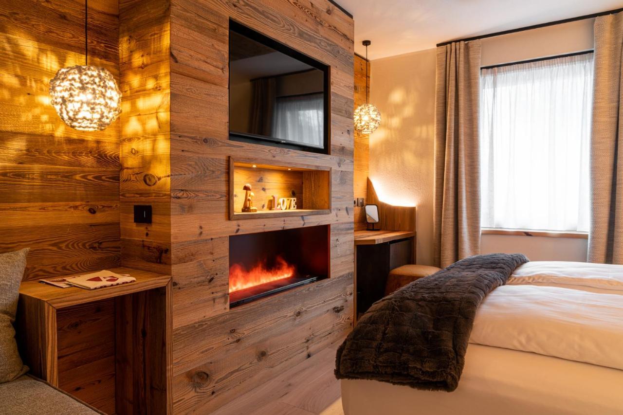 Araldo Eco-Lodge Боско-Кьезануова Экстерьер фото