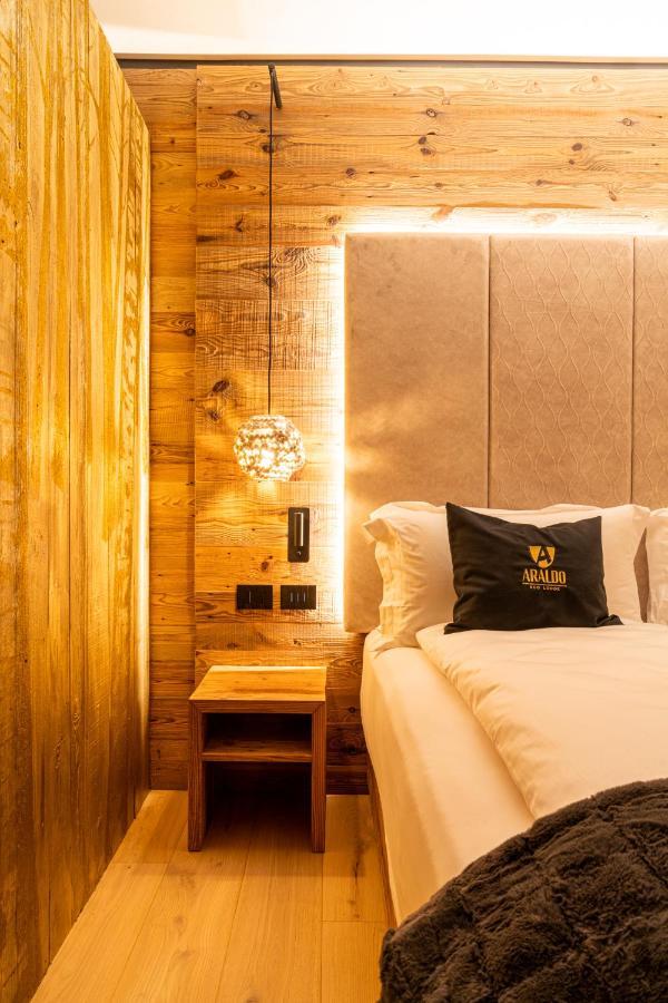 Araldo Eco-Lodge Боско-Кьезануова Экстерьер фото