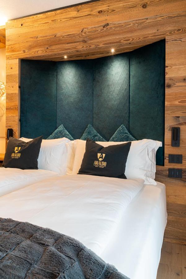 Araldo Eco-Lodge Боско-Кьезануова Экстерьер фото