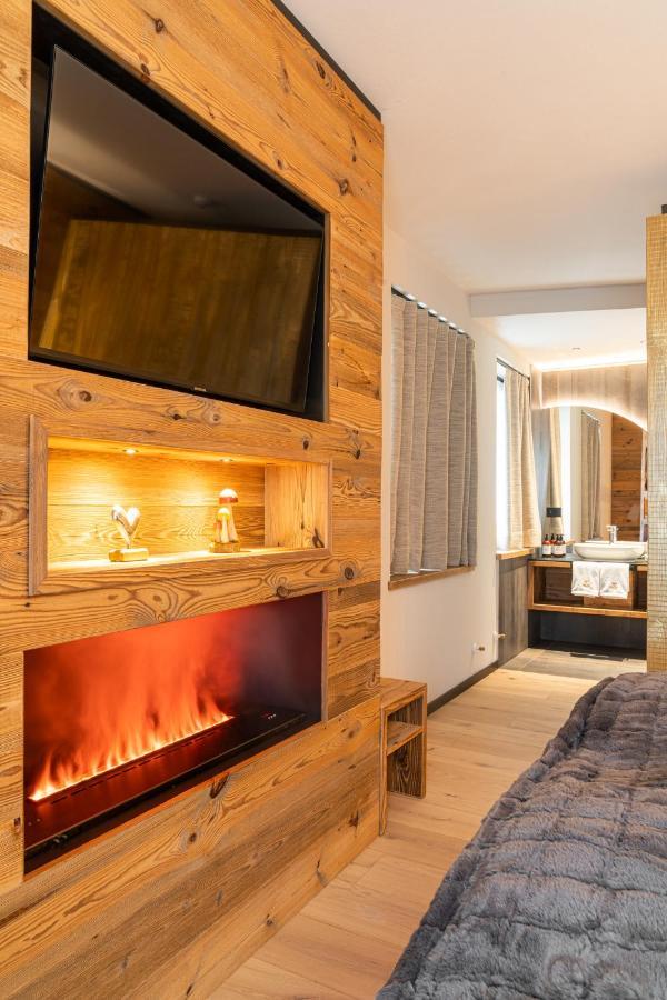 Araldo Eco-Lodge Боско-Кьезануова Экстерьер фото