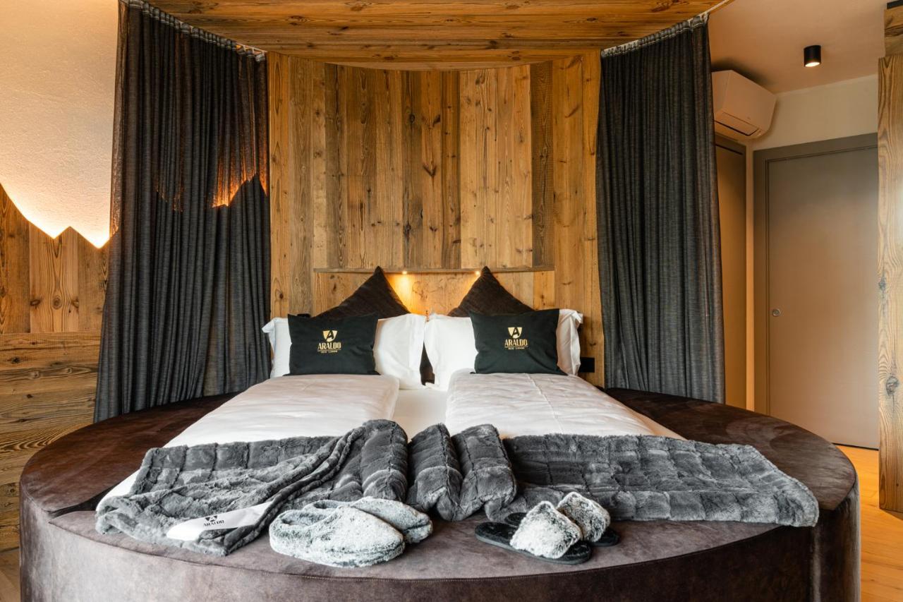 Araldo Eco-Lodge Боско-Кьезануова Экстерьер фото
