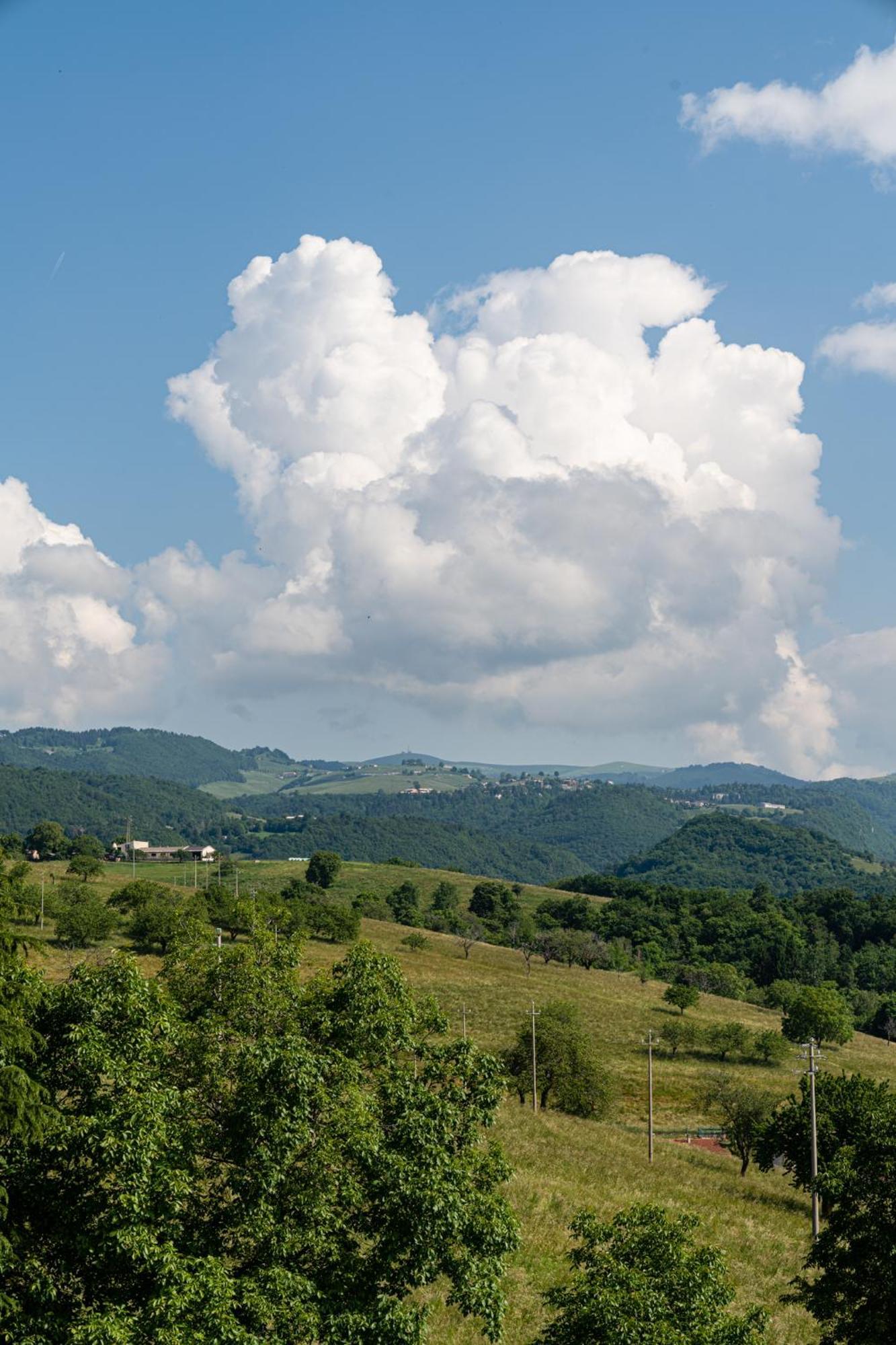 Araldo Eco-Lodge Боско-Кьезануова Экстерьер фото