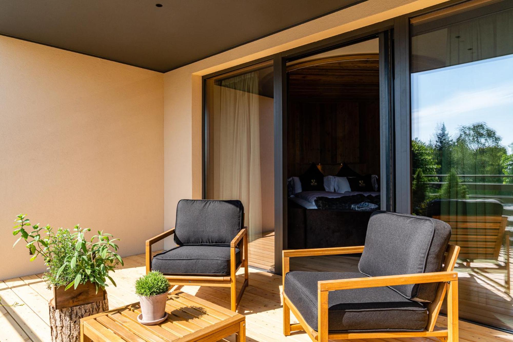 Araldo Eco-Lodge Боско-Кьезануова Экстерьер фото